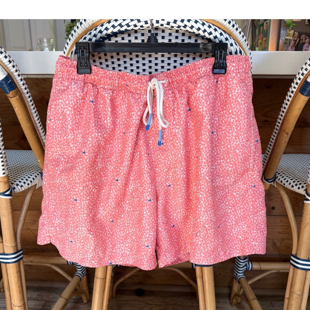 Southern Tide Mens XL Skipjack Swim Trunks Coral Pink Floral Print Mesh Lined